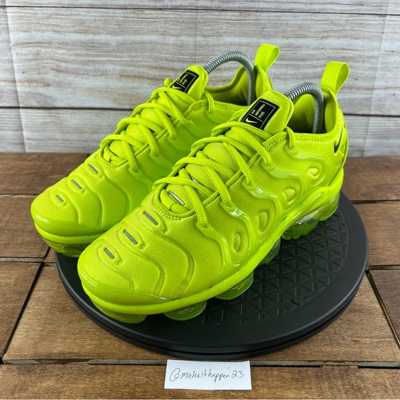 Nike Air VaporMax Plus Atomic Green Tennis Ball Volt - Picture 2 of 12